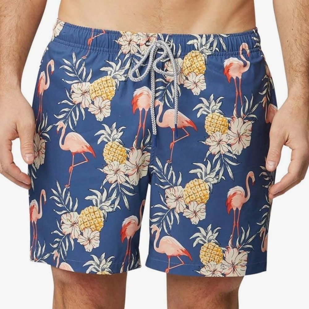 MEN’S FLAMINGO PINEAPPLE SWIM TRUNKS  NEW IN BAG. SIZE MEDIUM